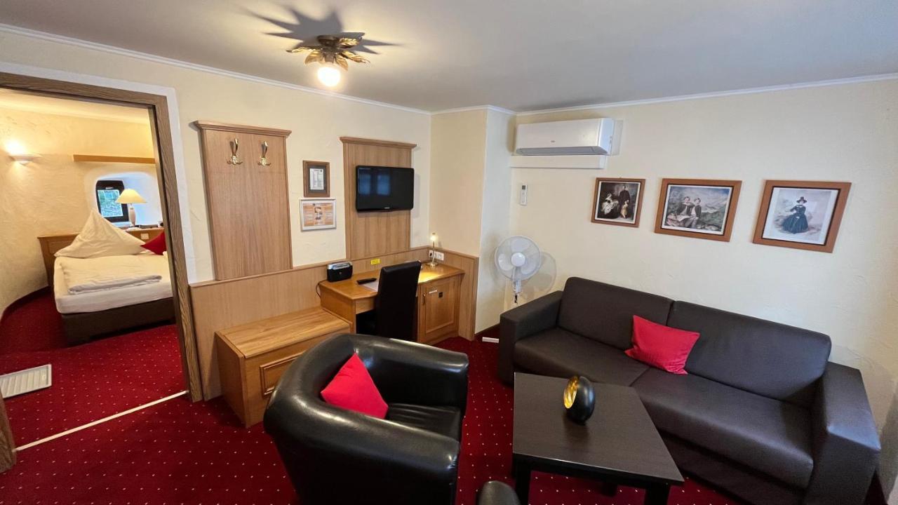 Klassik Hotel Am Tor Weiden in der Oberpfalz Eksteriør billede